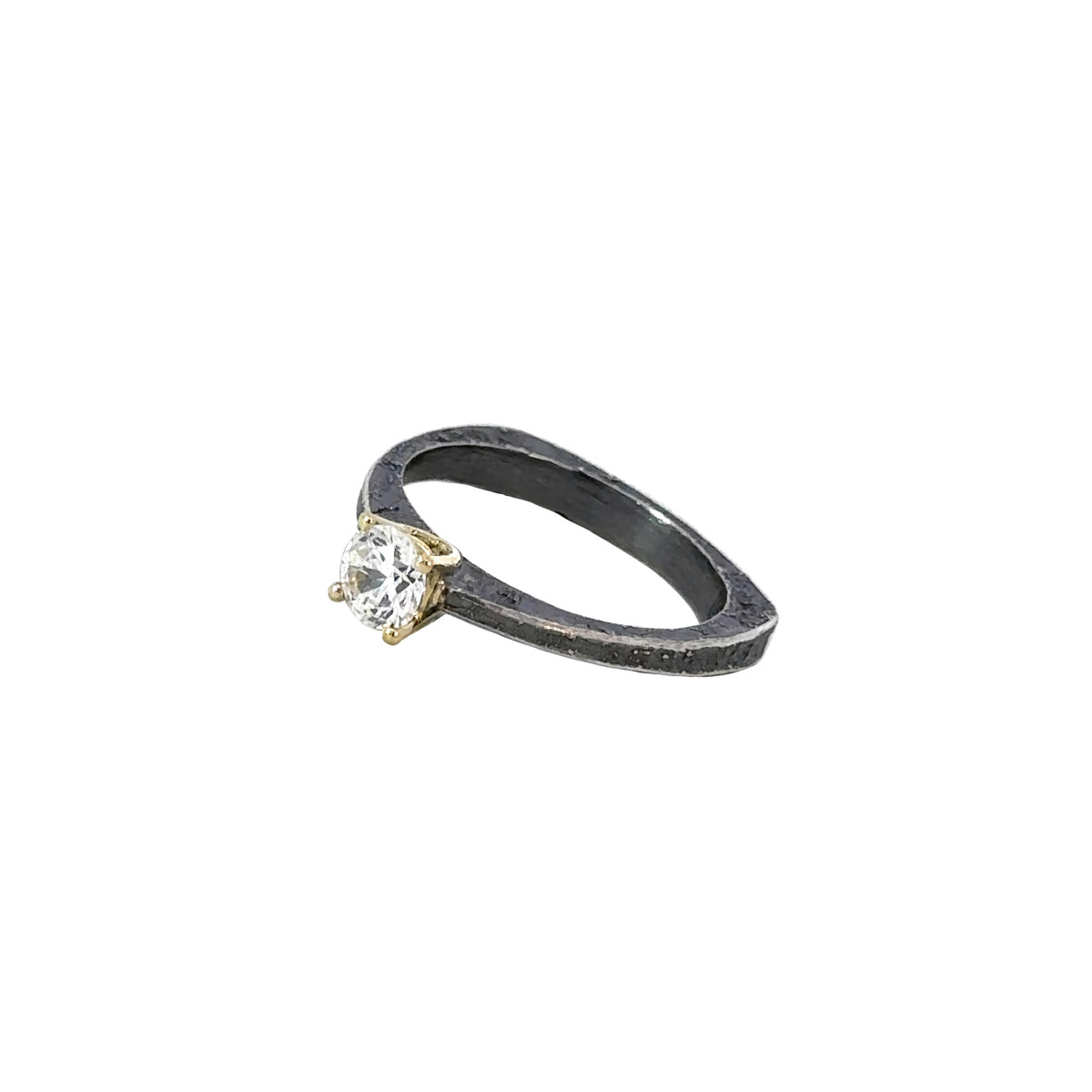 Eco-friendly silver, gold and grown laboratory brilliant ring